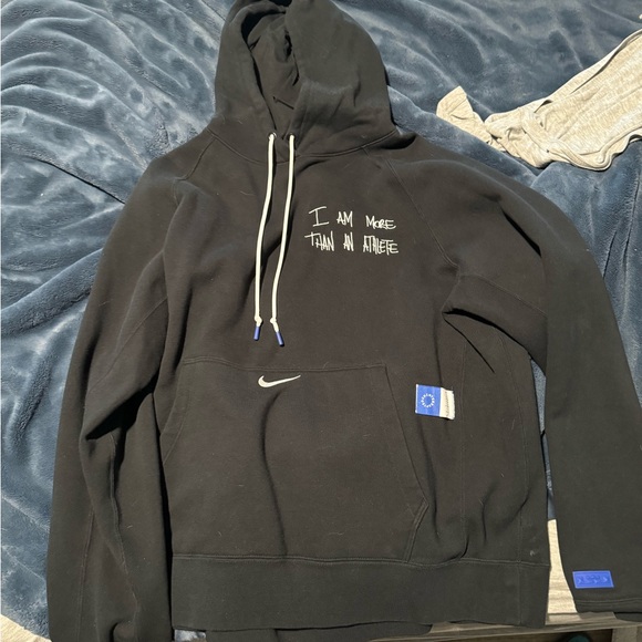 Lebron X Uninterrupted X Nike Sweatshirt Large L - Picture 1 of 1